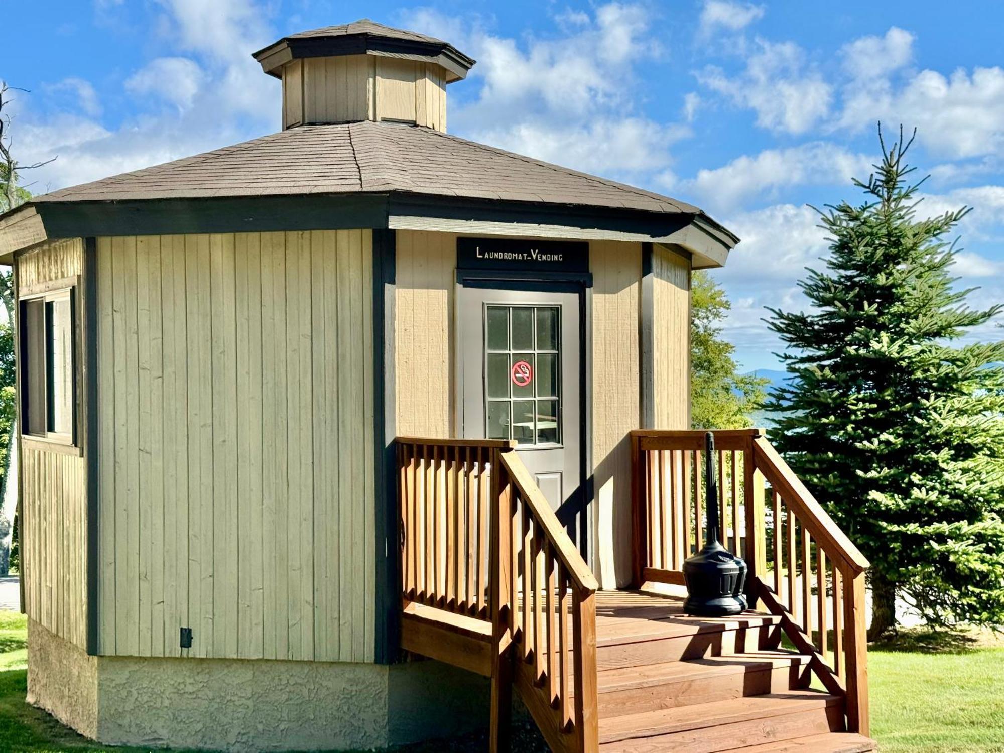 The Sugar Suite - Renovated With A View! Ac! Pool, Hot Tub, Sauna, Gym, Ev Sugar Mountain Exterior foto